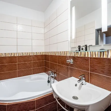 Pensjonat A Restaurant Barbora Kutná Hora