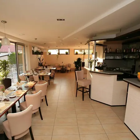 Maison d'hôtes A Restaurant Barbora